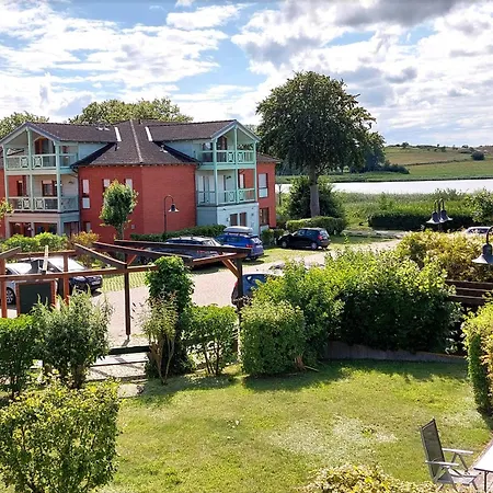 Apartment Seedorf, Achterbrise *